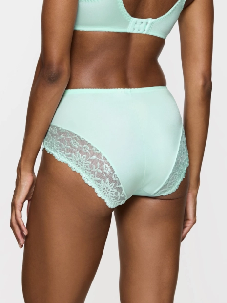 Kalhotky Triumph Ladyform Soft Maxi/1186(4)