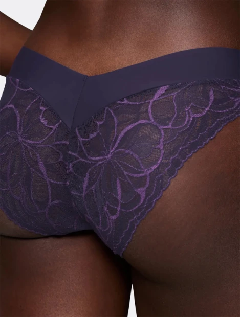 Kalhotky Triumph Body Make-up Illusion Lace Highleg/00TS(4)