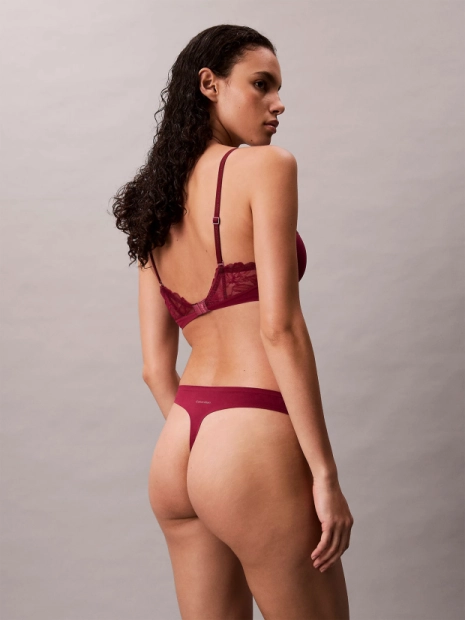 Dámská tanga Calvin Klein QF8444/GNE(4)