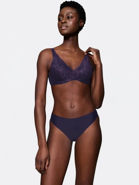 Kalhotky Triumph Body Make-up Illusion Lace Highleg/00TS(2)