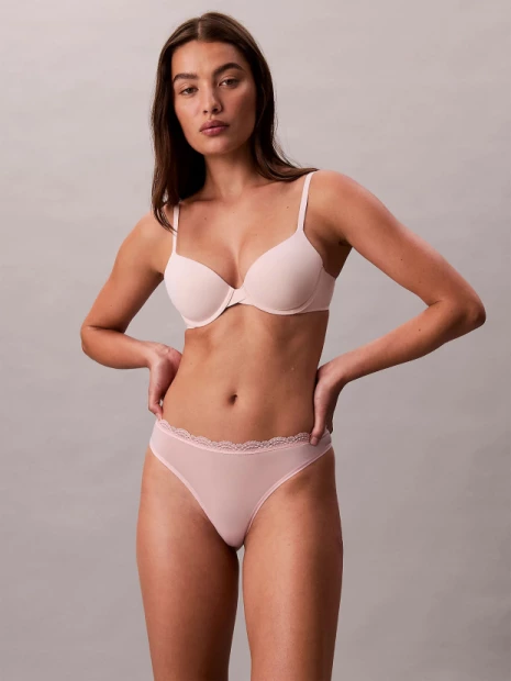 Dámská tanga Calvin Klein 3 pack QD5300/3VQ(10)