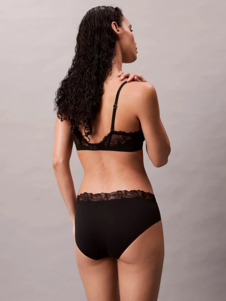 Podprsenka Calvin Klein QF8443/UB1(4)