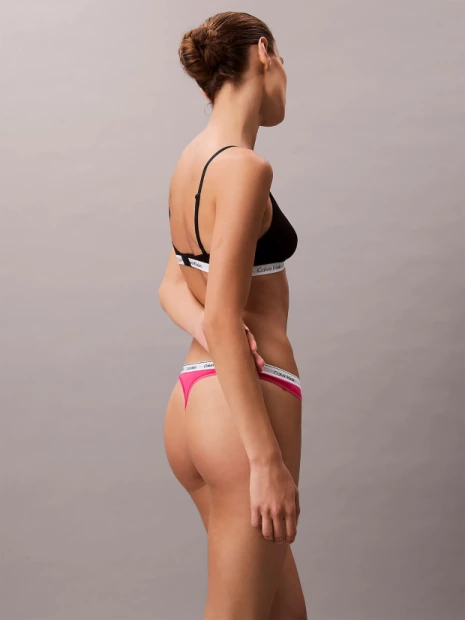 Dámská tanga Calvin Klein 3 pack QD5209/320(5)