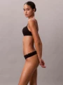 Dámská tanga Calvin Klein 3pack QD5300/UB1(6)6