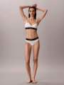 Dámská tanga Calvin Klein QF9075/100