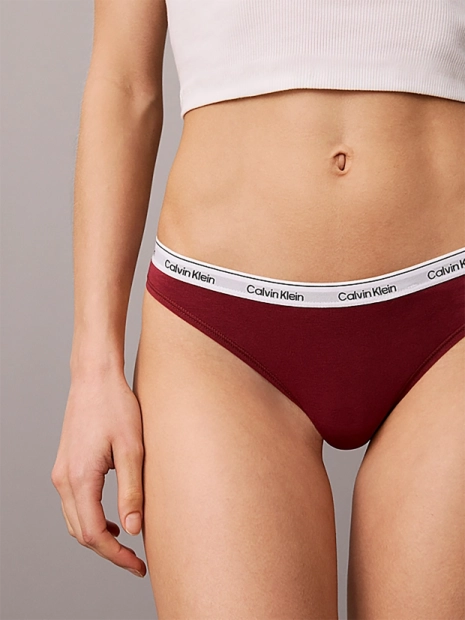 Dámská tanga Calvin Klein 3 pack QD5209/JGA(4)