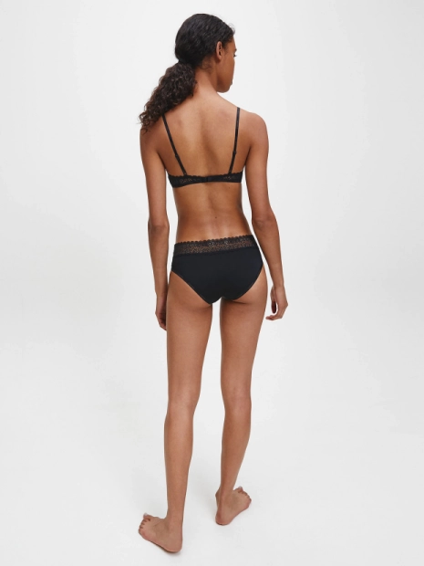 Podprsenka Calvin Klein QF5149/500(5)