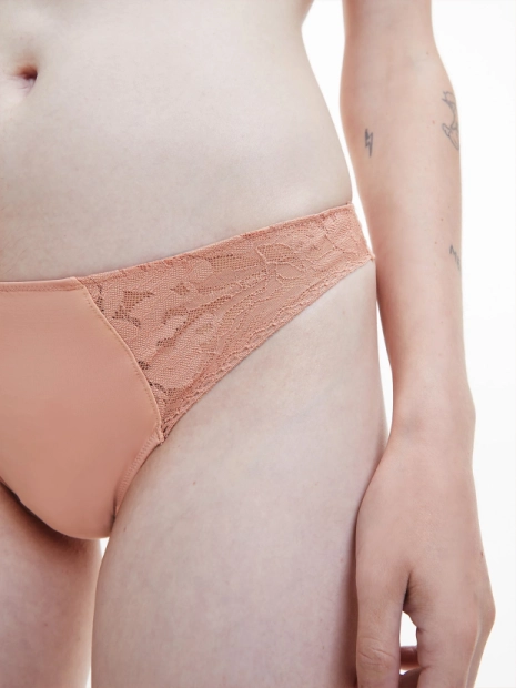 Tanga Calvin Klein  QF6941/TMJ(2)