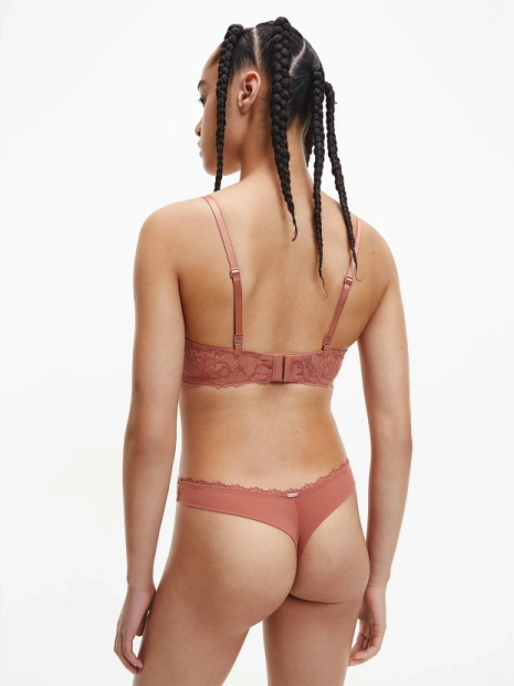 Tanga Calvin Klein  QF6397/5LG(4)